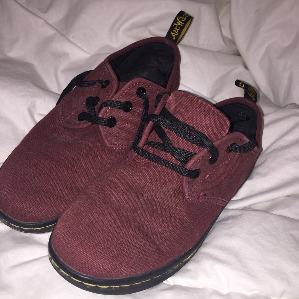 Maroon docs (low top)